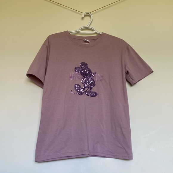 Mickey Mouse Disney Tshirt - Picture 1 of 3